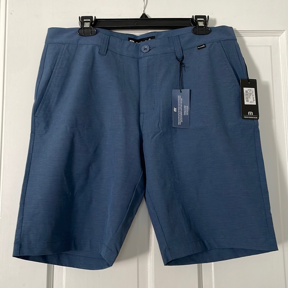 Travis Mathews Golf Shorts size 33 Mens